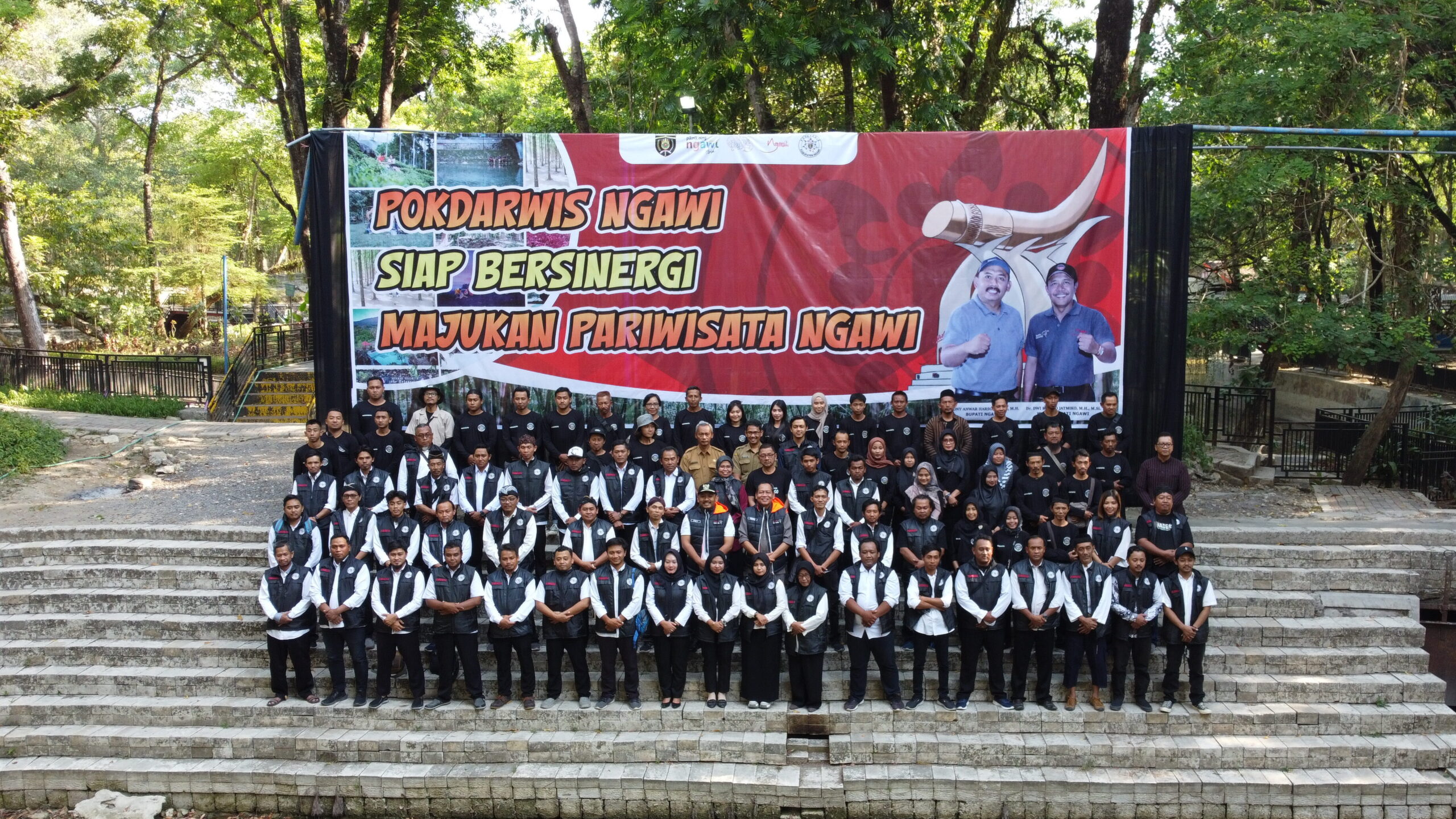 Bupati Ngawi Kukuhkan Forum Kelompok Sadar Wisata (POKDARWIS) Kabupaten Ngawi Periode 2023-2026 di Taman Wisata Tawun