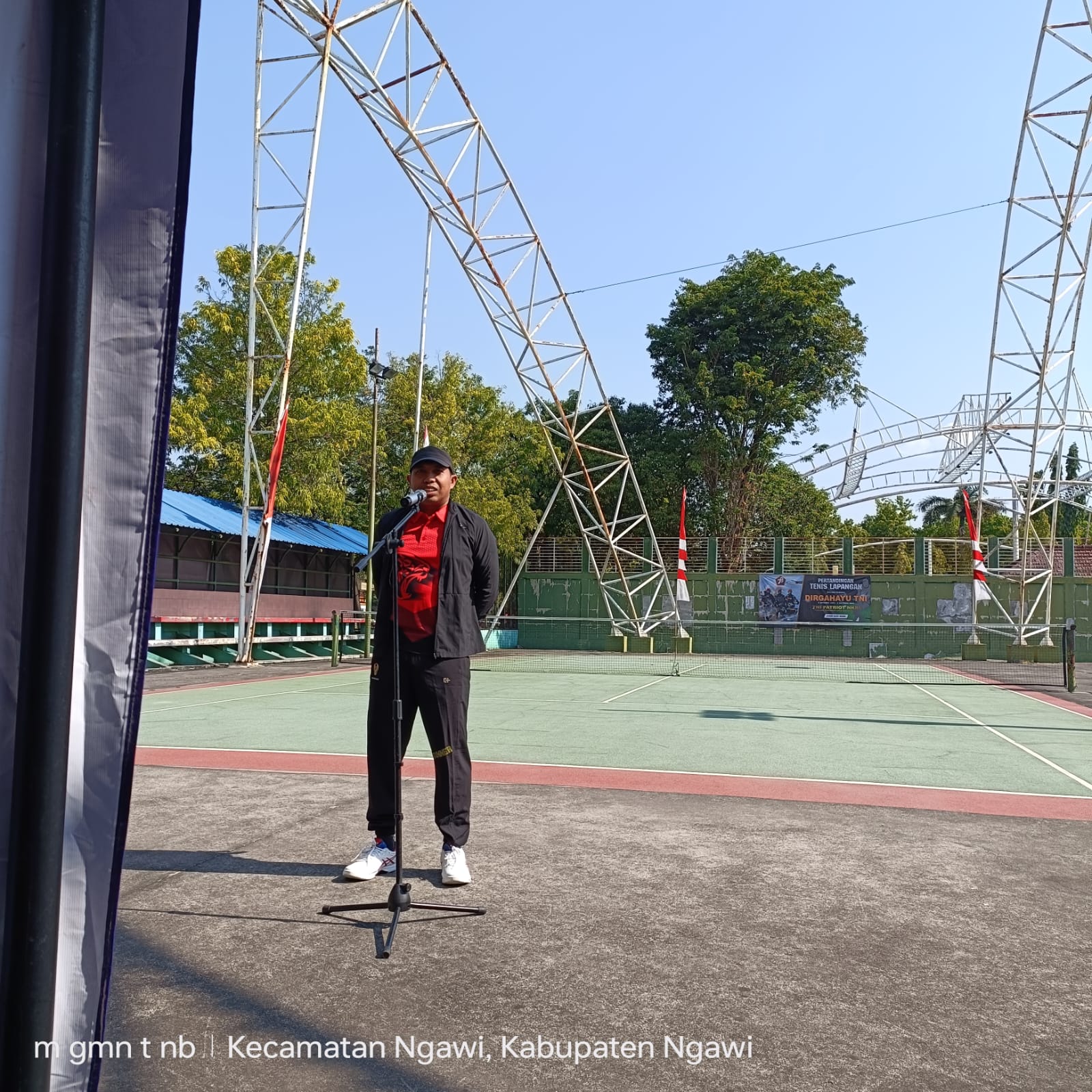 PERINGATI HUT TNI KE 78,KODIM NGAWI SELENGGARAKAN PERTANDINGAN TENIS DI AREA LAPANGAN TENIS PEMKAB NGAWI