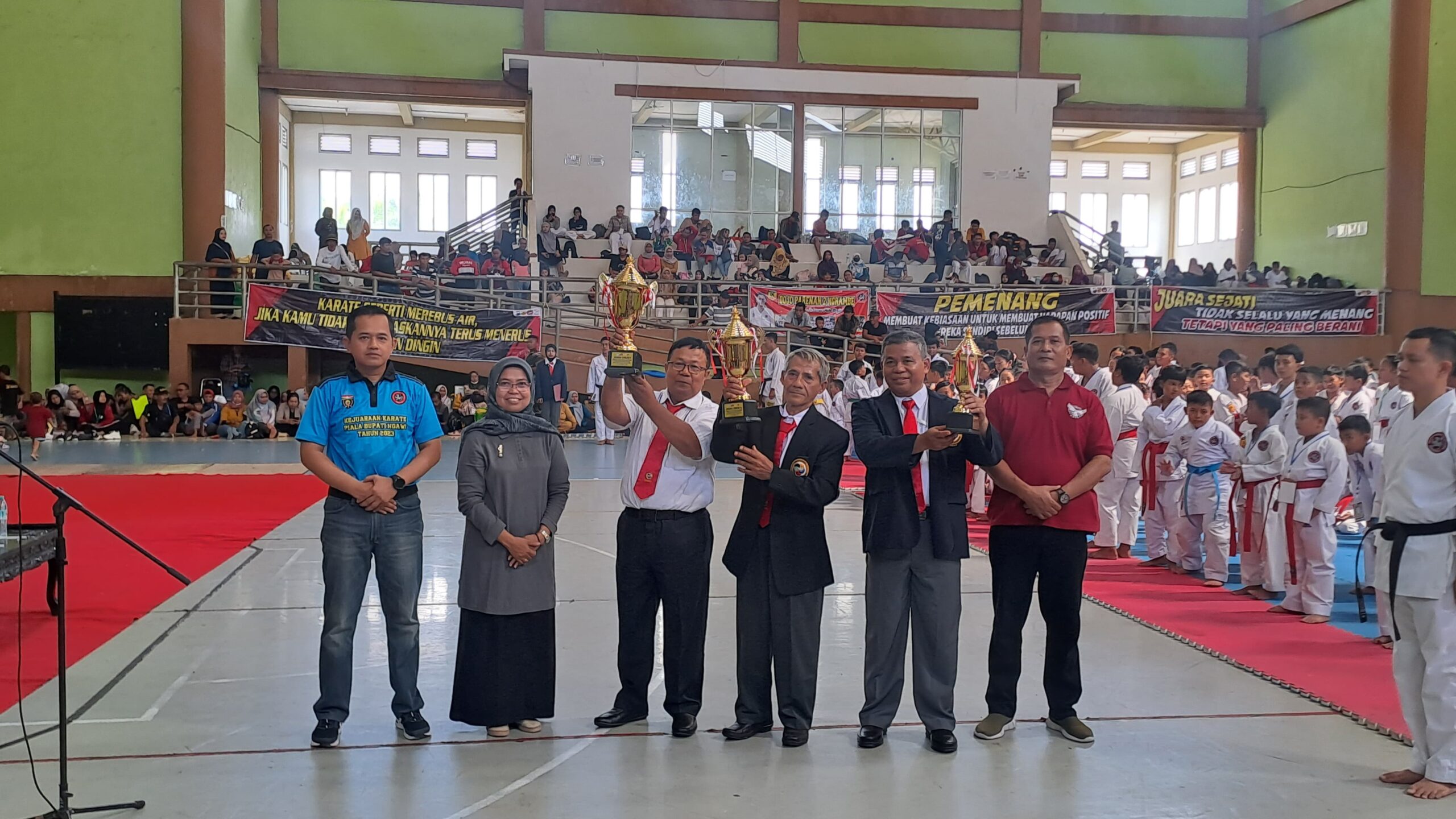 KEJUARAAN KARATE ANTAR PELAJAR INKANAS Se-Eks KERESIDENAN MADIUN PIALA BUPATI NGAWI TAHUN 2023 YANG DI SELENGGARAKAN DI GOR BUNG HATTA KABUPATEN NGAWI.