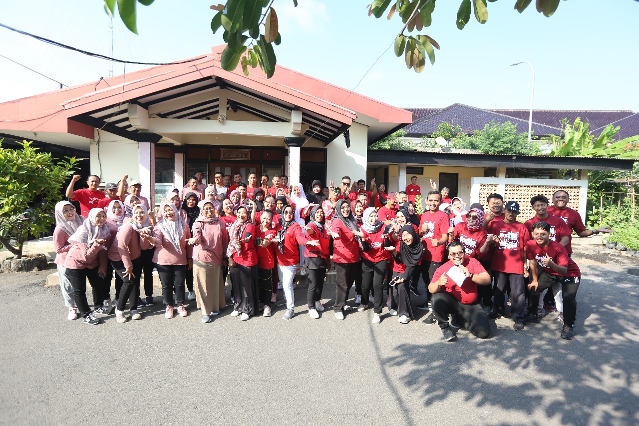 Lebih dari Sekadar Lomba: Merajut Kebersamaan di Dinas Pariwisata, Pemuda, dan Olahraga Kab. Ngawi dalam Perayaan 17-an.