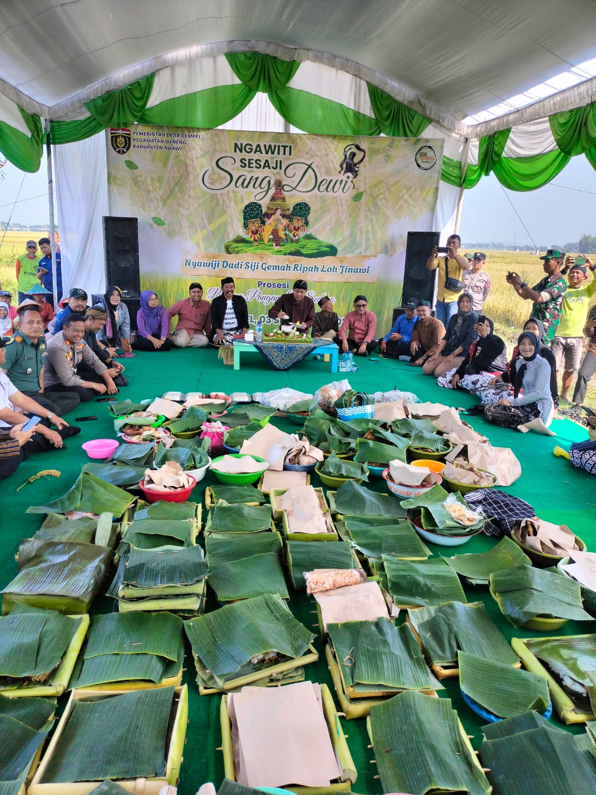 Tradisi “Ngawiti Sesaji Sang Dewi” Desa Dempel Wujud Syukur Panen Raya dan Pelestarian Budaya