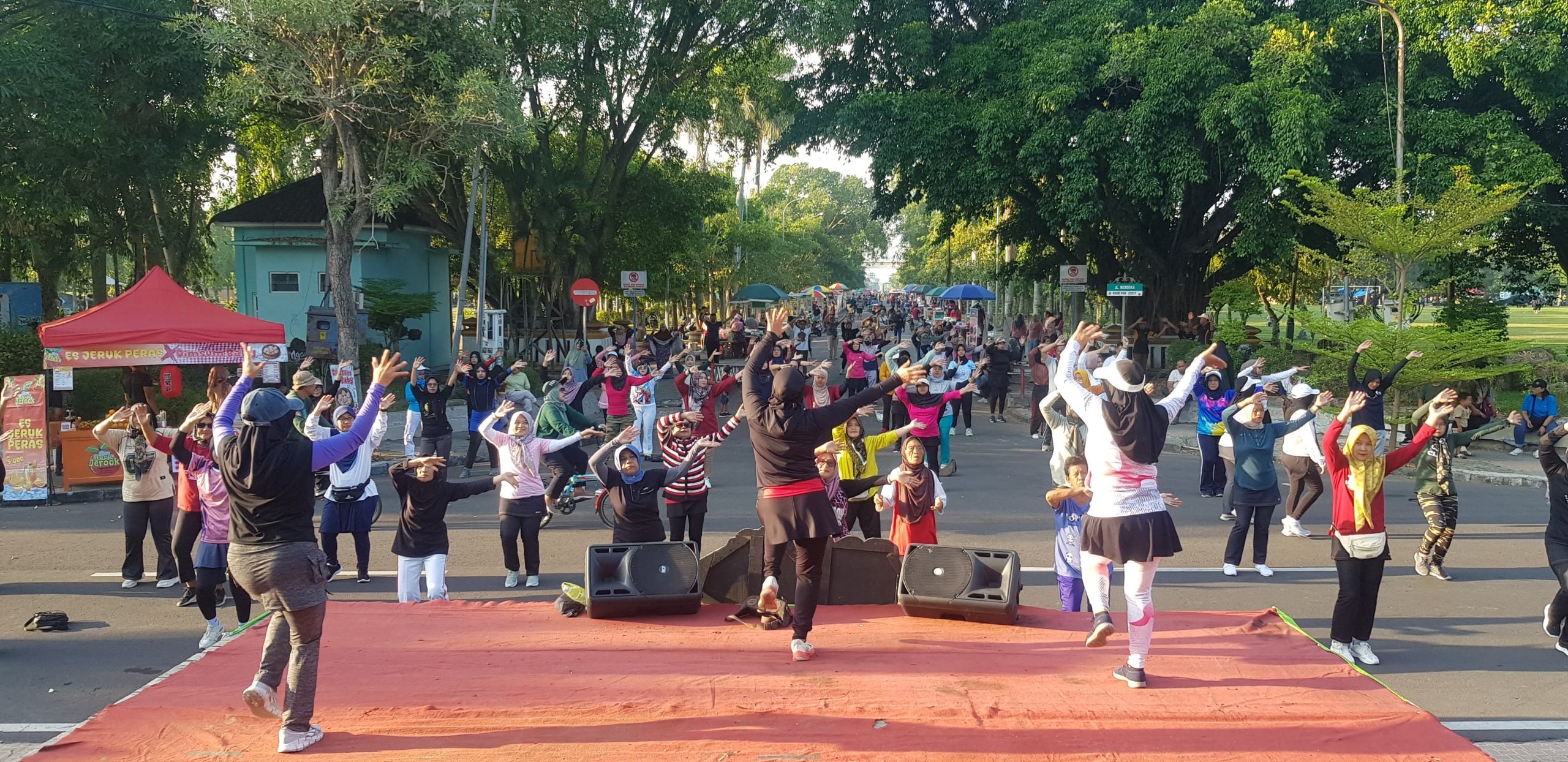 Semarak SERUT HARUM Bertepatan dengan Ahad Pahingan, Warga Ngawi Antusias Berolahraga Bersama